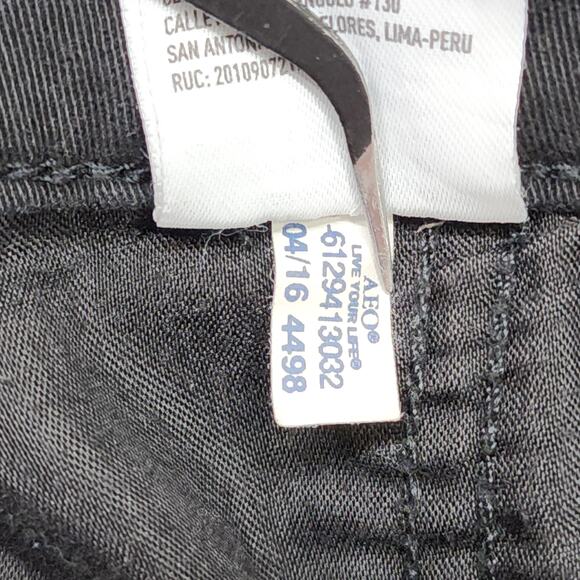 American Eagle Outfitters Shorts Womens 12 Black MIDI AEO Super Stretch Twill - Picture 10 of 15